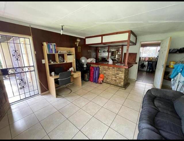 3 BEDROOM HOUSE FOR SALE IN ALBERTSDAL